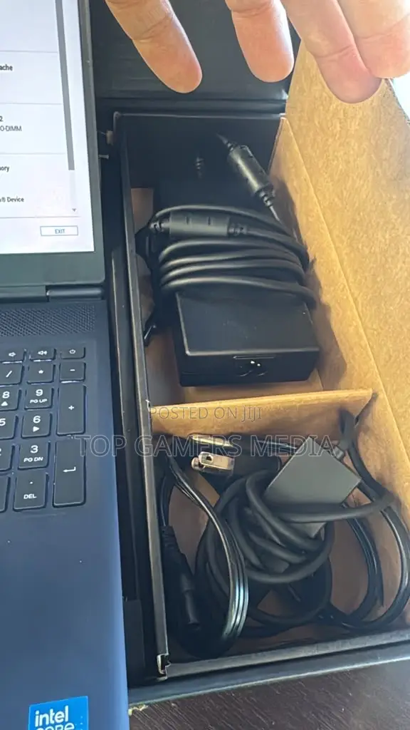 Laptop Alienware 16 Aurora 16GB Intel Core Ultra 7 SSD 1T