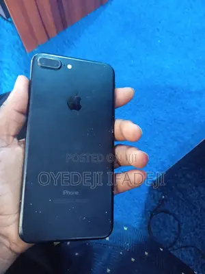 Apple iPhone 7 Plus 128 GB Black