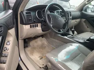 Toyota 4-Runner Limited V6 2007 Gray