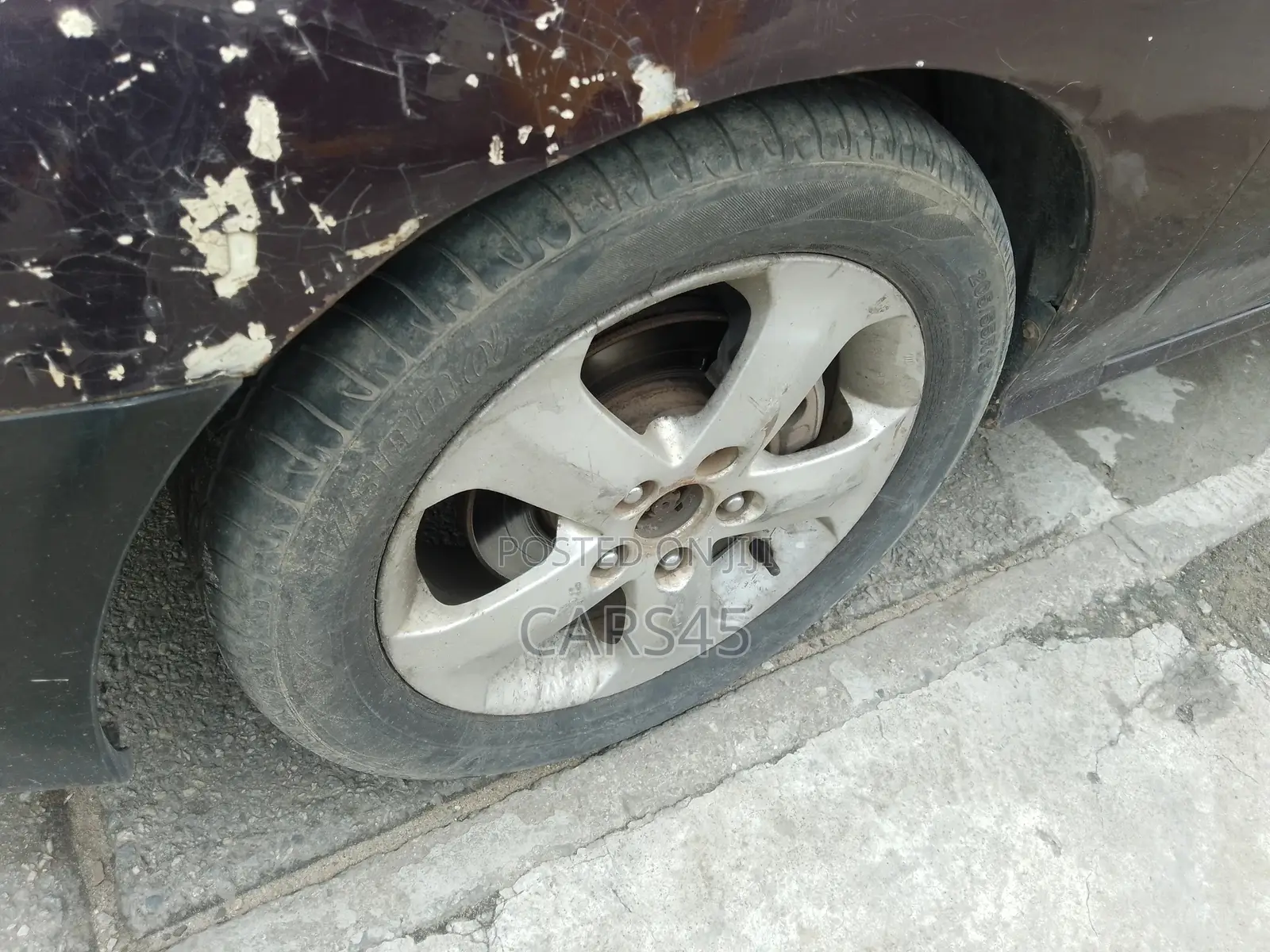 Hyundai Elantra 2010 Brown