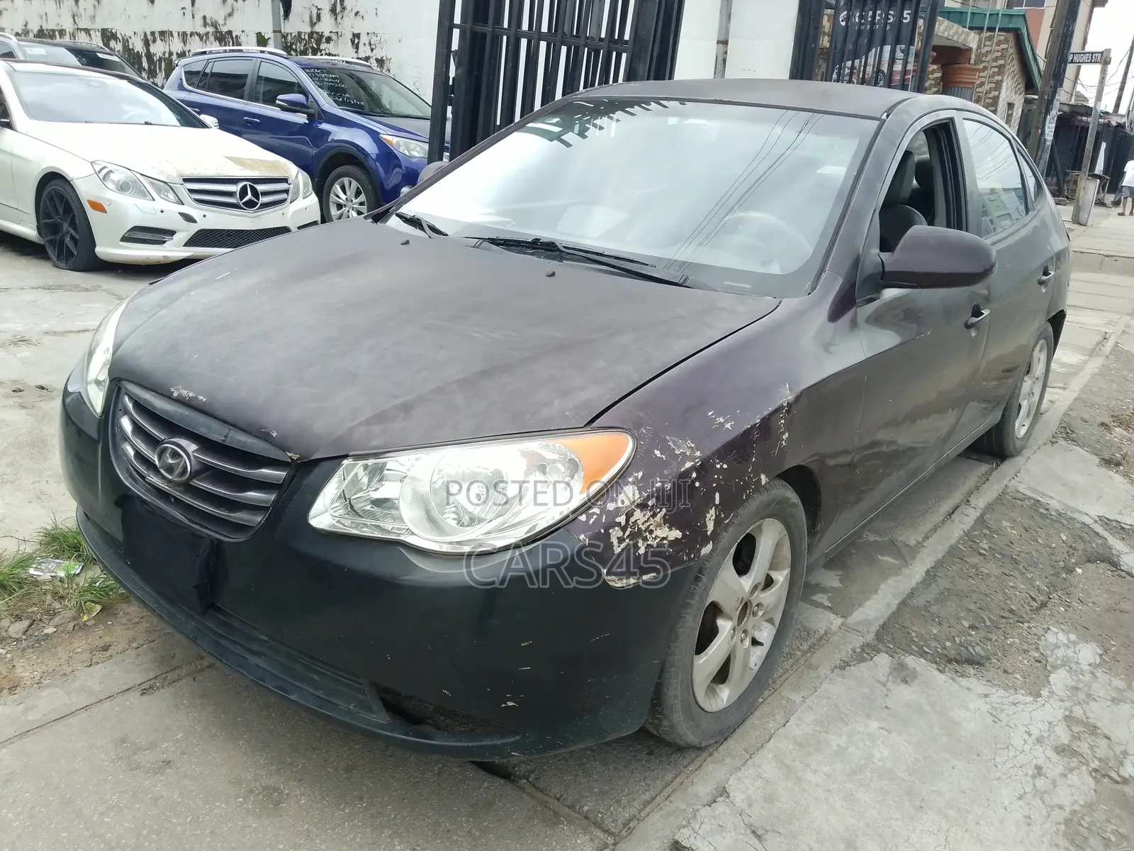 Hyundai Elantra 2010 Brown