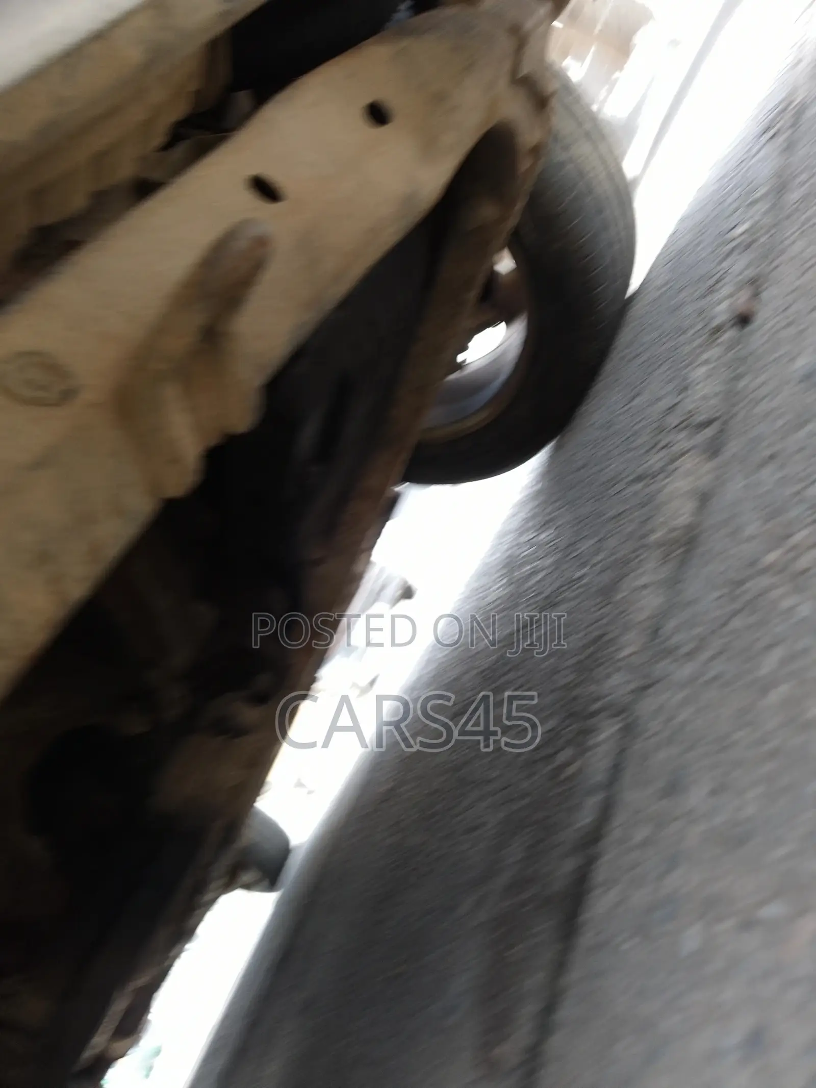 Hyundai Elantra 2010 Brown