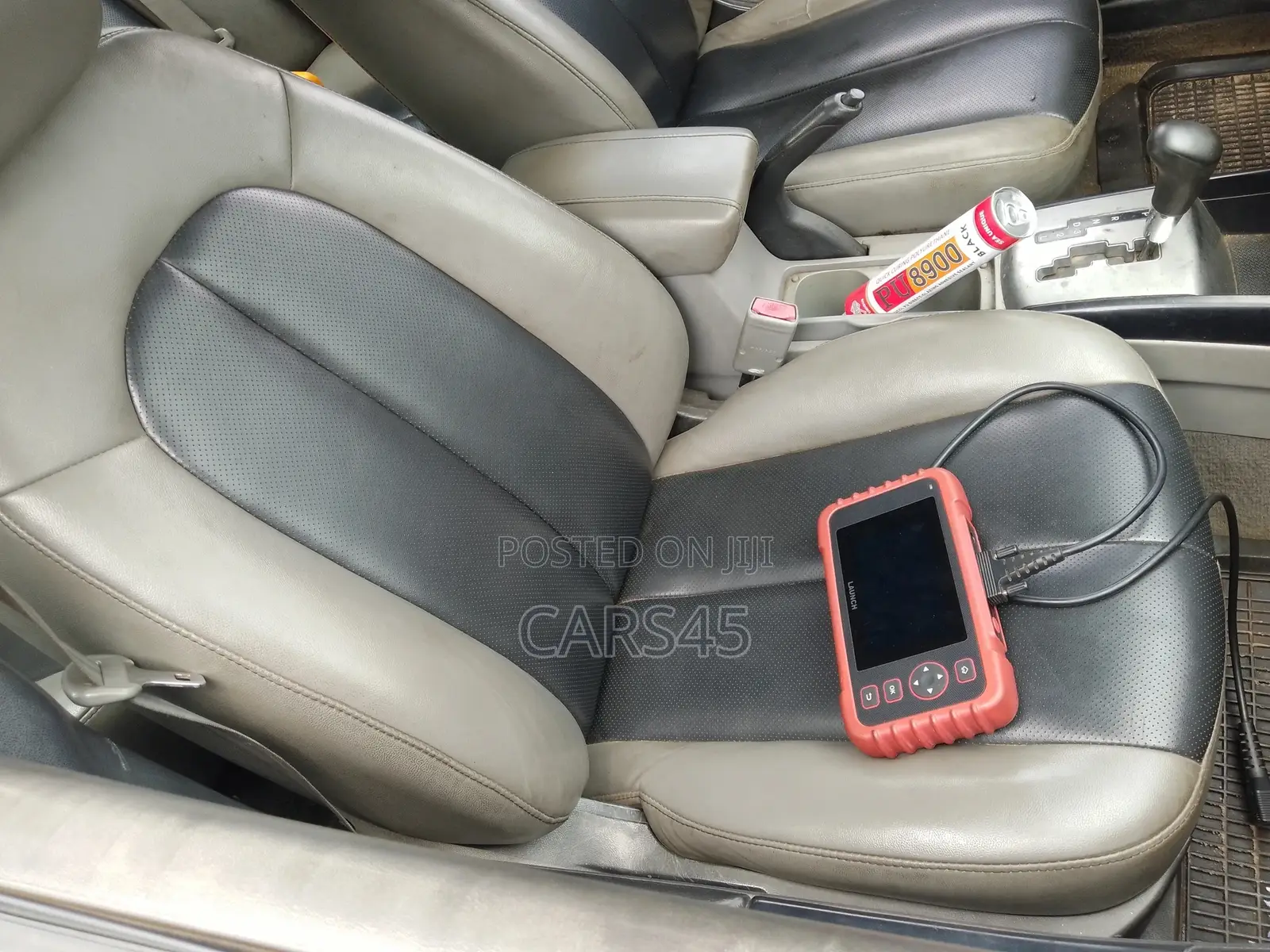 Hyundai Elantra 2010 Brown