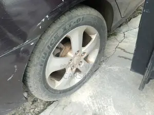 Hyundai Elantra 2010 Brown