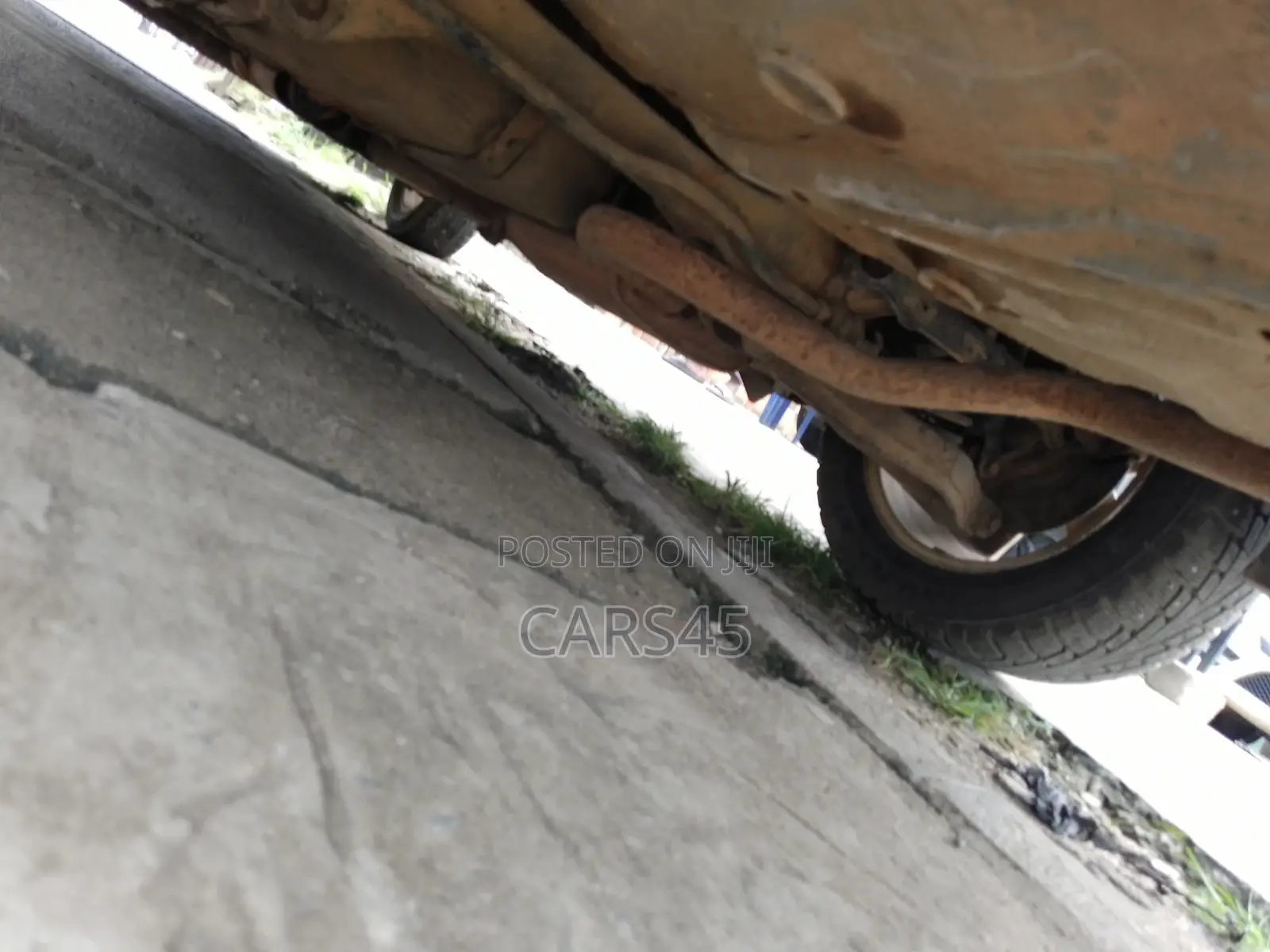 Hyundai Elantra 2010 Brown