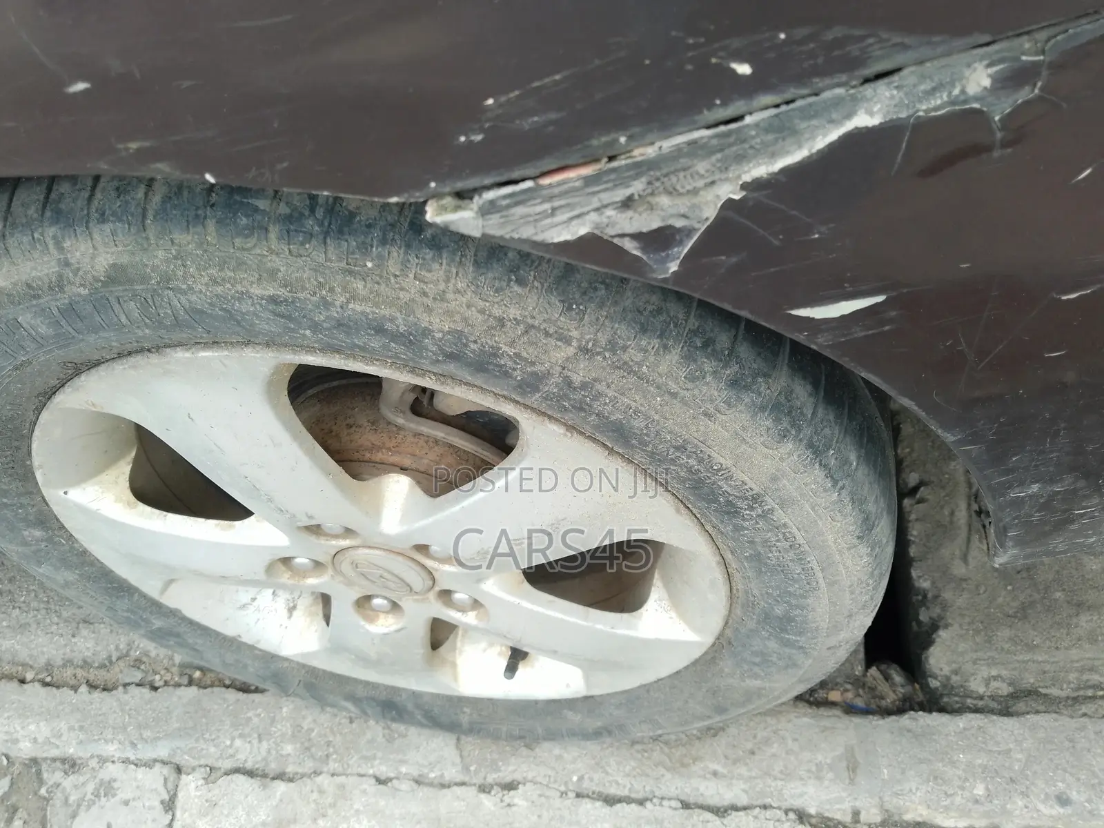 Hyundai Elantra 2010 Brown