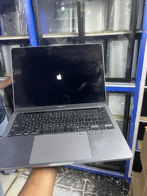 Laptop Apple MacBook Pro 2020 16GB Intel Core i7 SSD 512GB