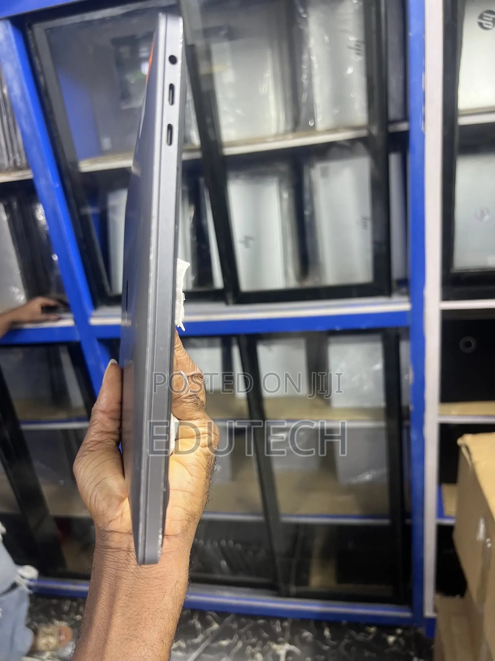 Laptop Apple MacBook Pro 2020 16GB Intel Core i7 SSD 512GB
