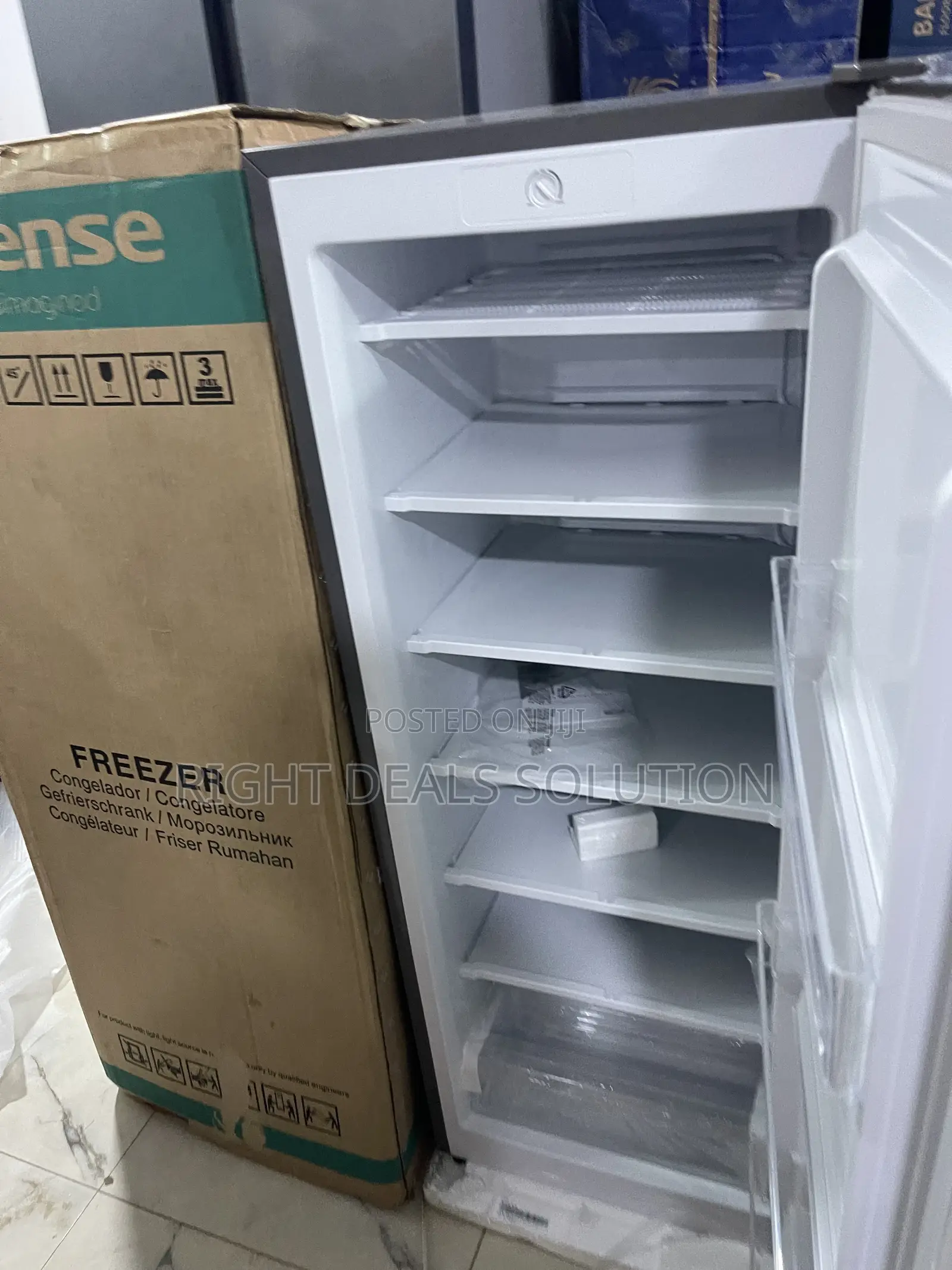 Hisense Rs189dr Compact Fridge With Big Performance