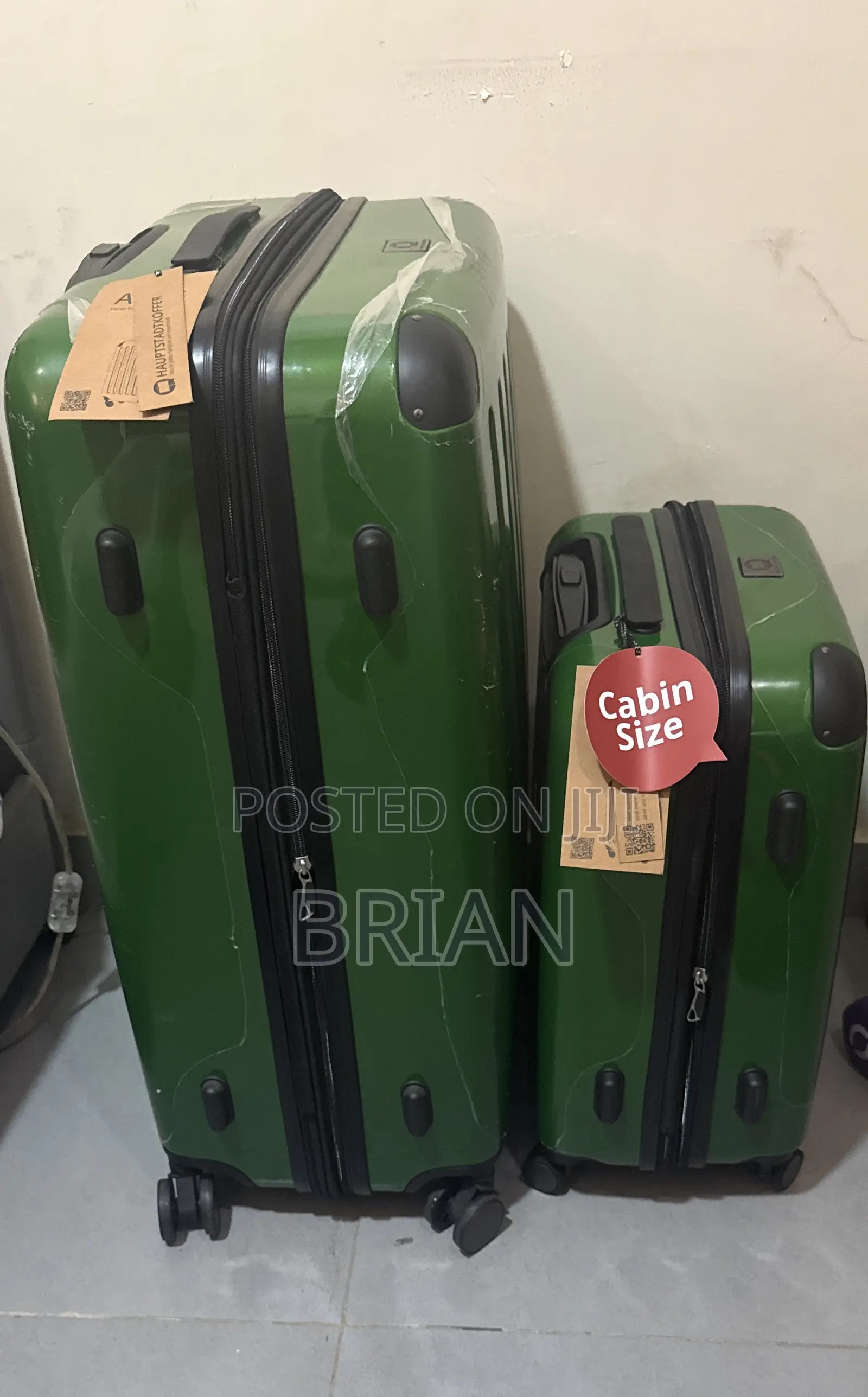 Set of Suitcase