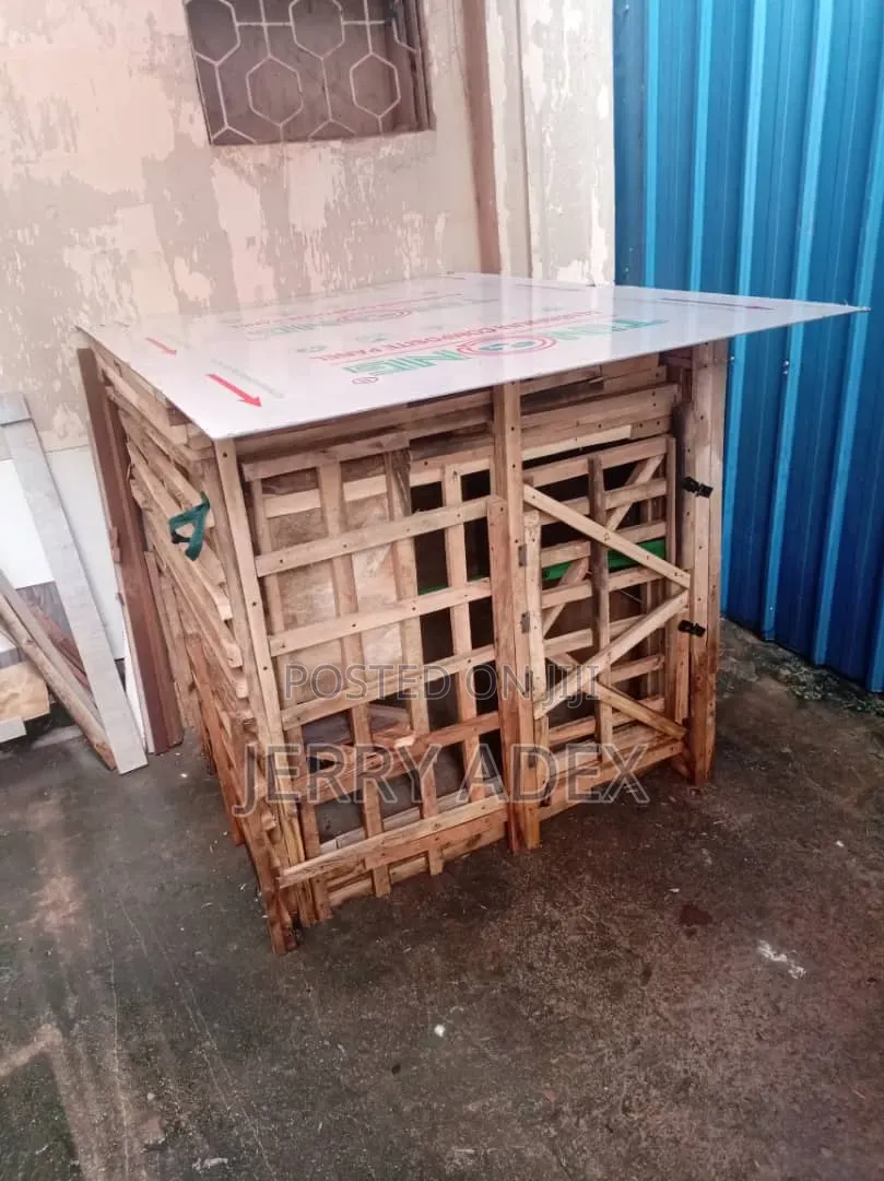 Solid Dog Cage (Hard Woods)