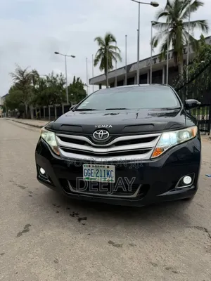 Toyota Venza 2011 Black