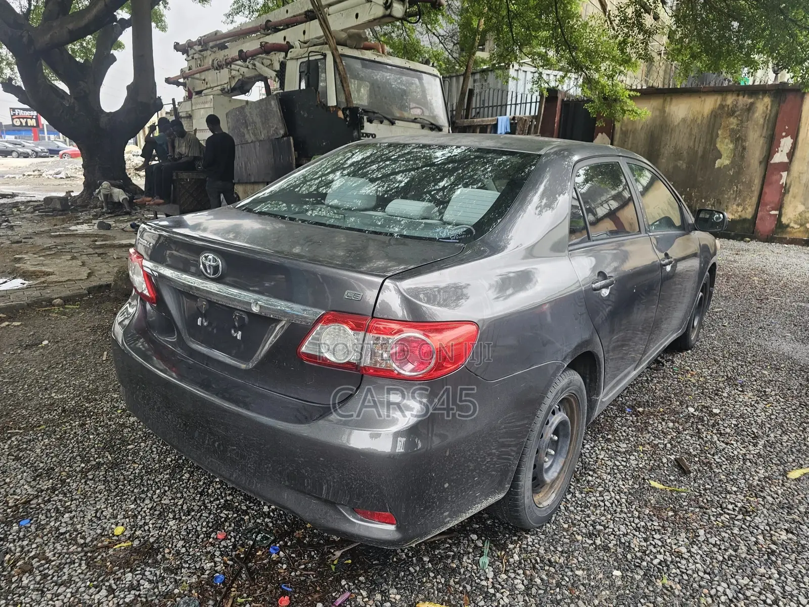 Toyota Corolla 2012 Gray