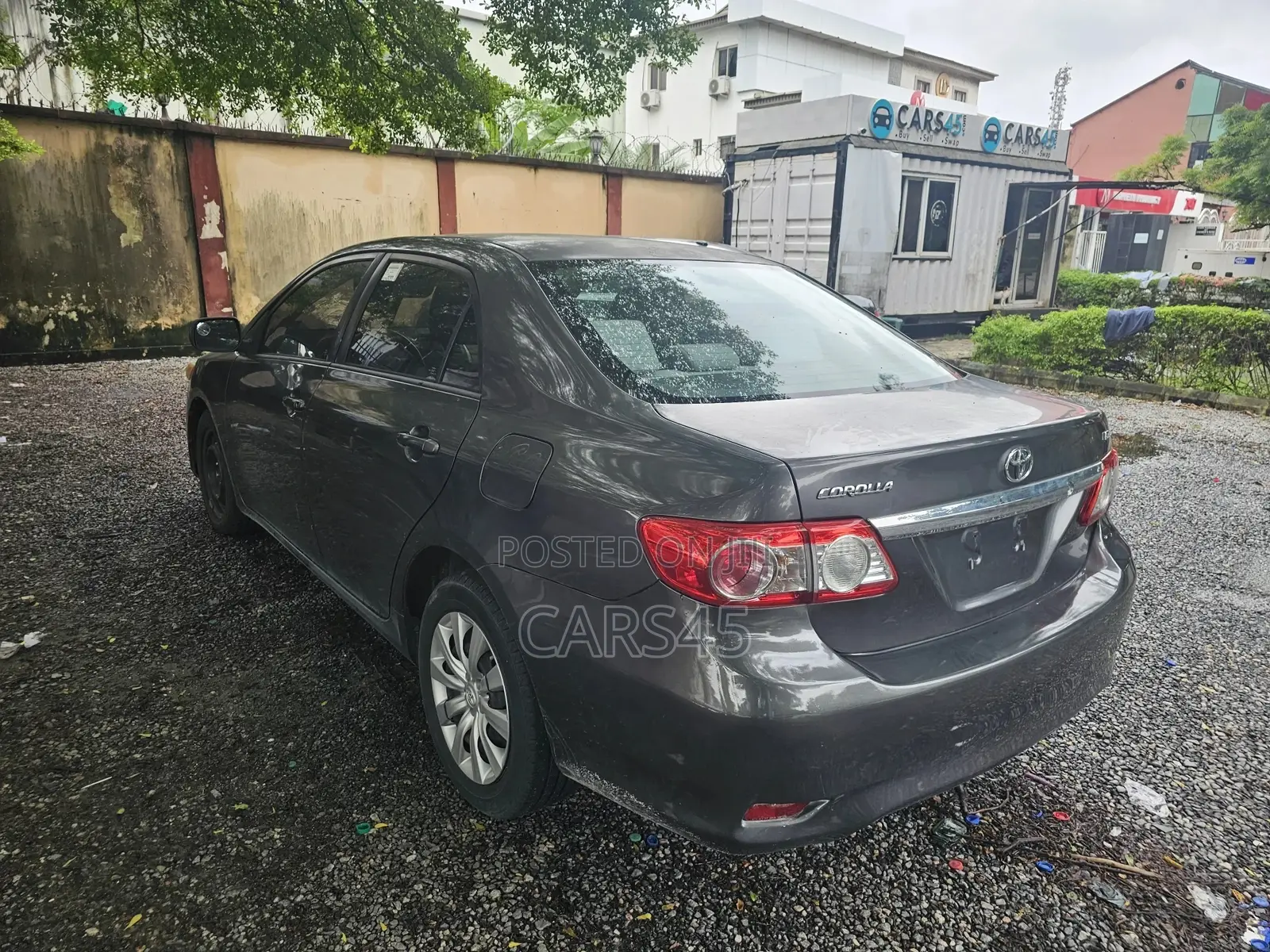 Toyota Corolla 2012 Gray