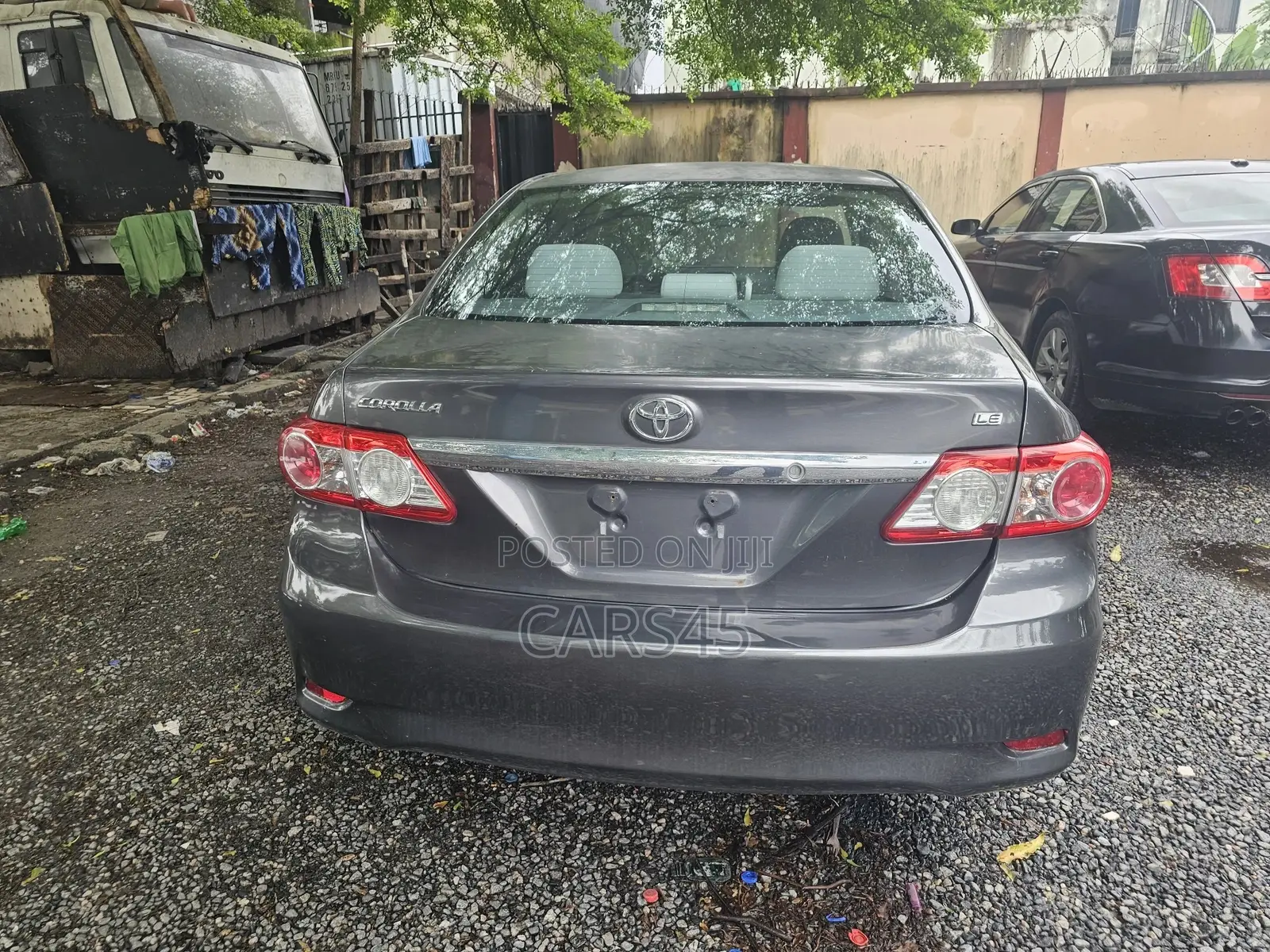 Toyota Corolla 2012 Gray