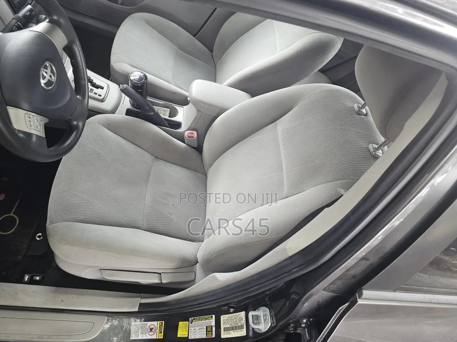 Toyota Corolla 2012 Gray