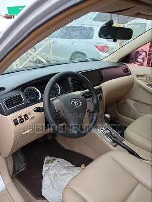 Toyota Corolla 2013 Silver