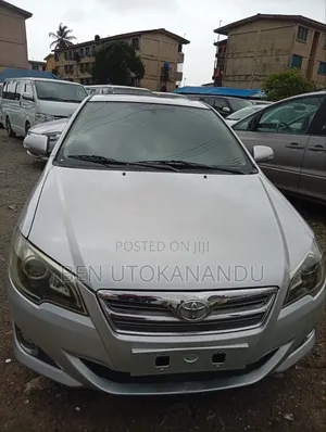 Toyota Corolla 2013 Silver