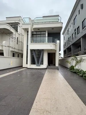 5bdrm Duplex in Lekki for sale
