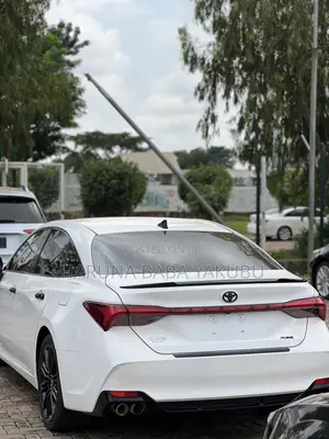Toyota Avalon XSE Nightshade 2021 White