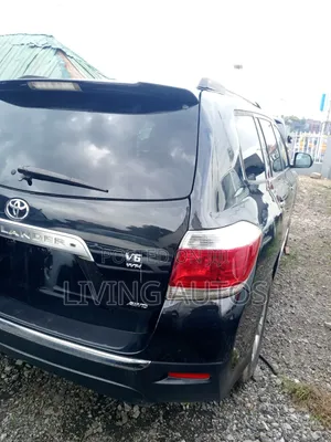 Toyota Highlander 2012 Black