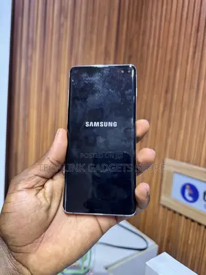 Samsung Galaxy S10 Plus 128 GB Black