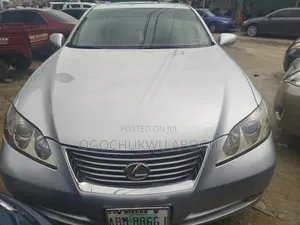 Lexus ES 350 2010 Silver