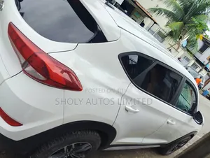 Hyundai Tucson 2017 White