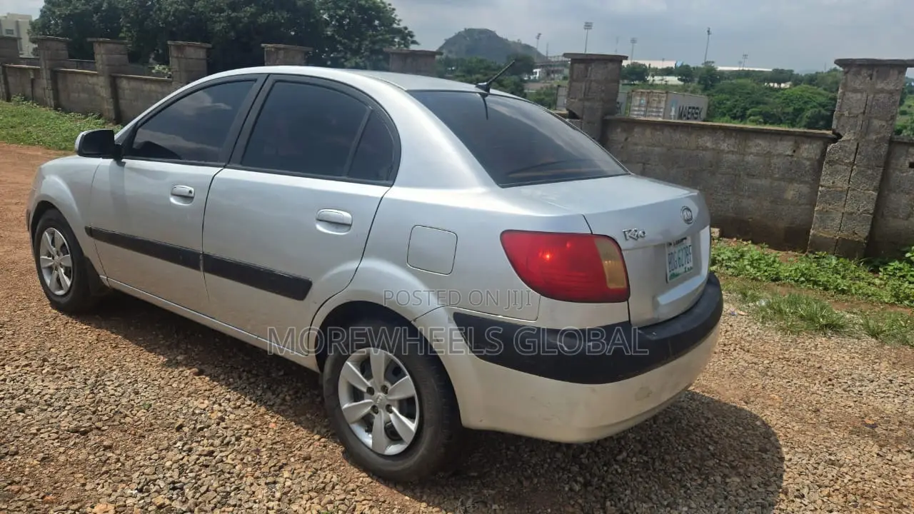 Kia Rio 1.4 2008 Silver