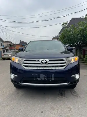 Toyota Highlander Limited 2012 Blue