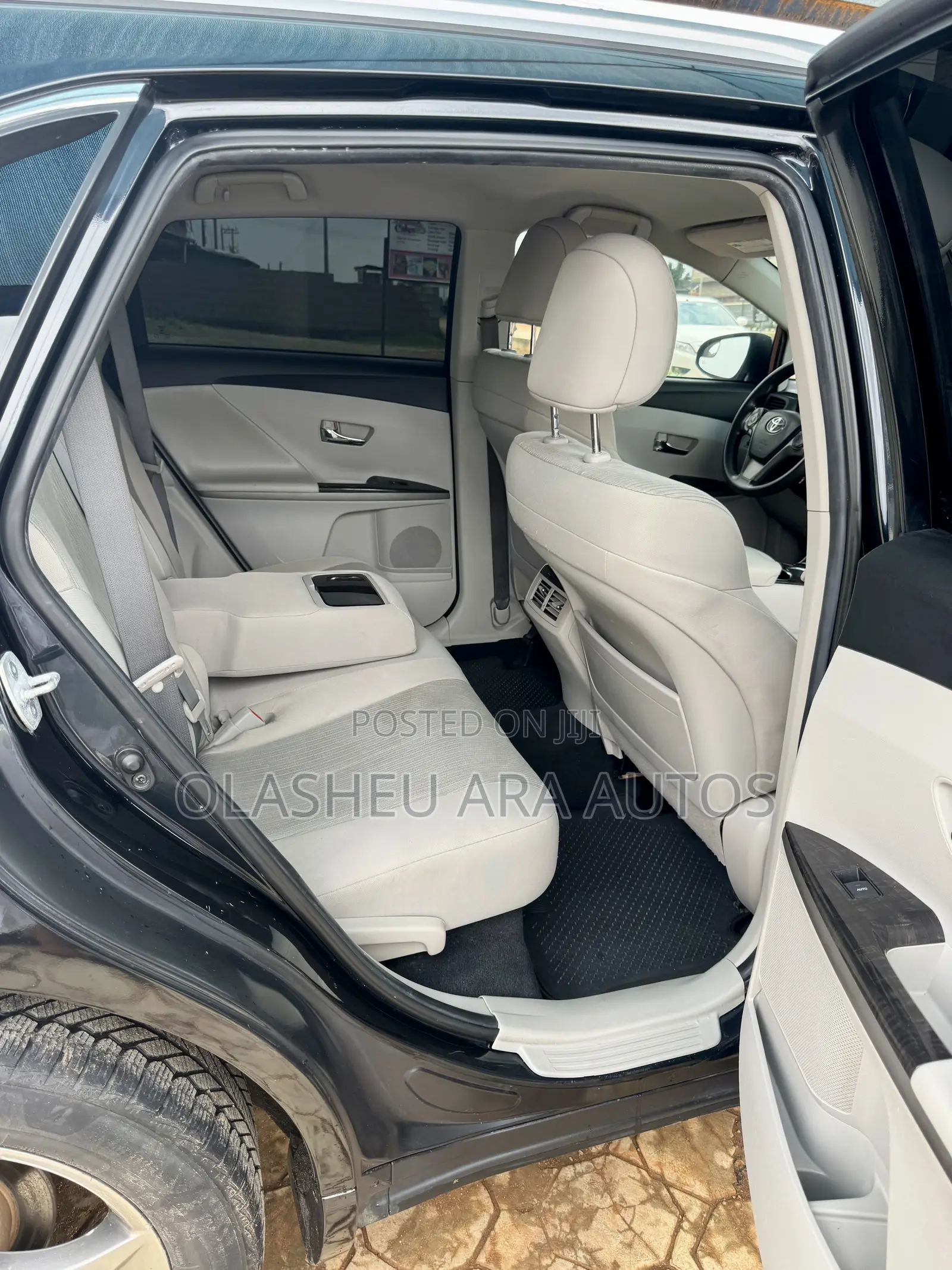 Toyota Venza LE 2013 Black