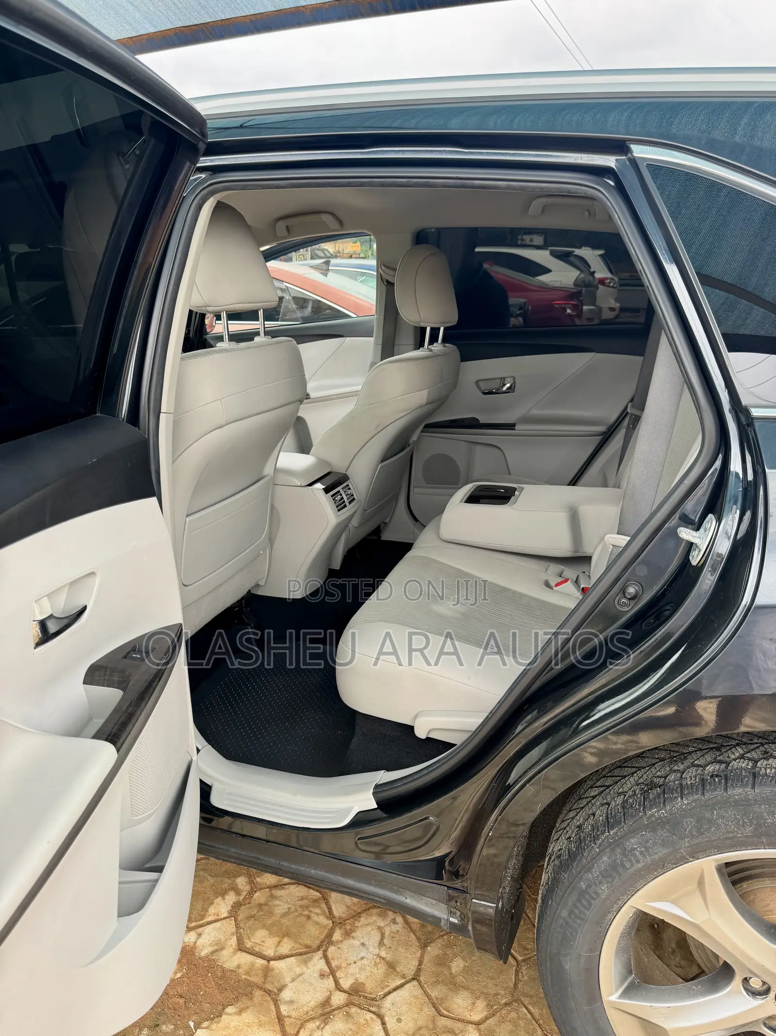 Toyota Venza LE 2013 Black