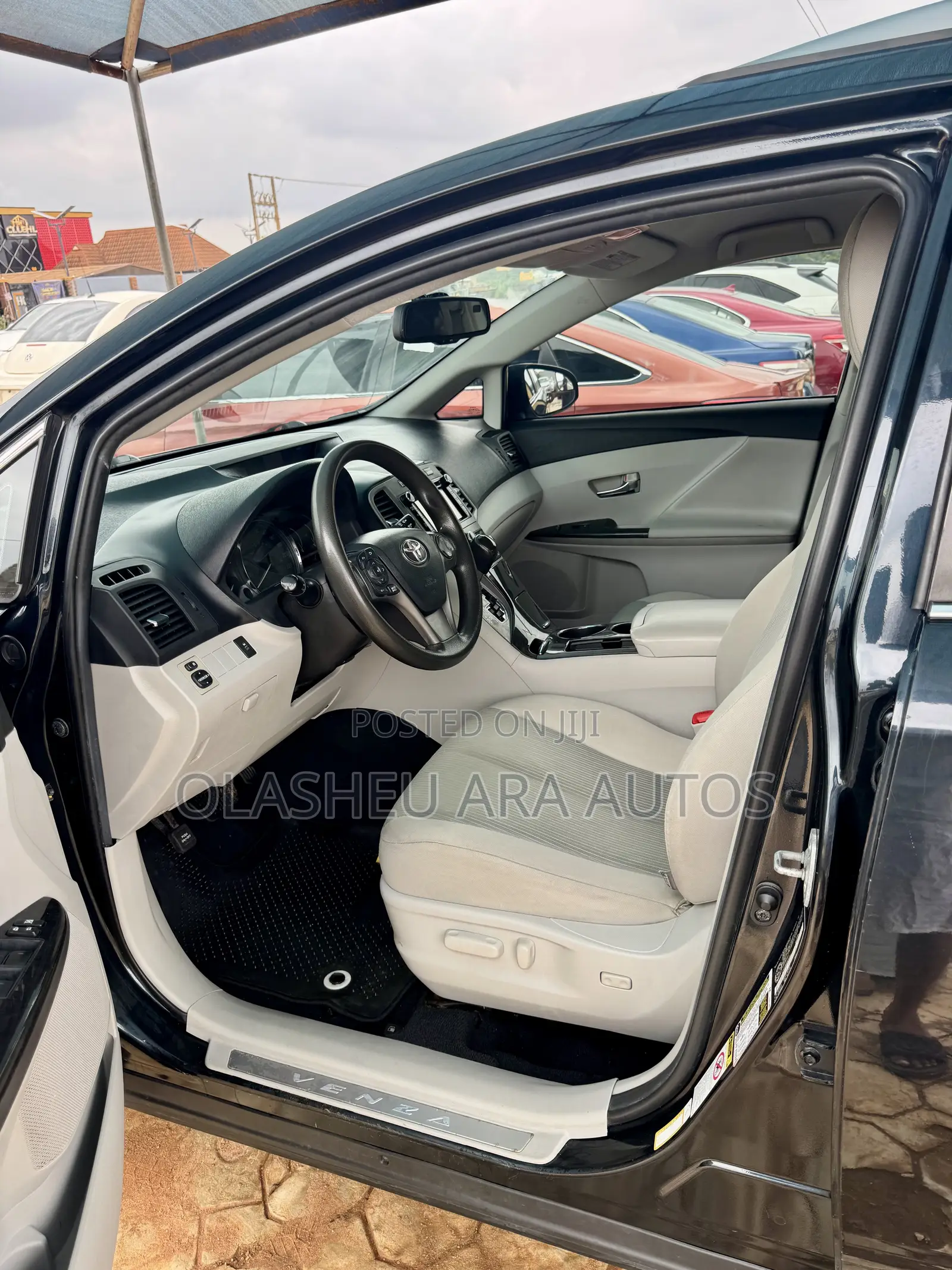 Toyota Venza LE 2013 Black