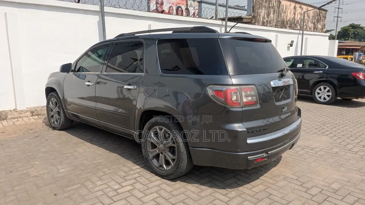 GMC Acadia 2015 Gray