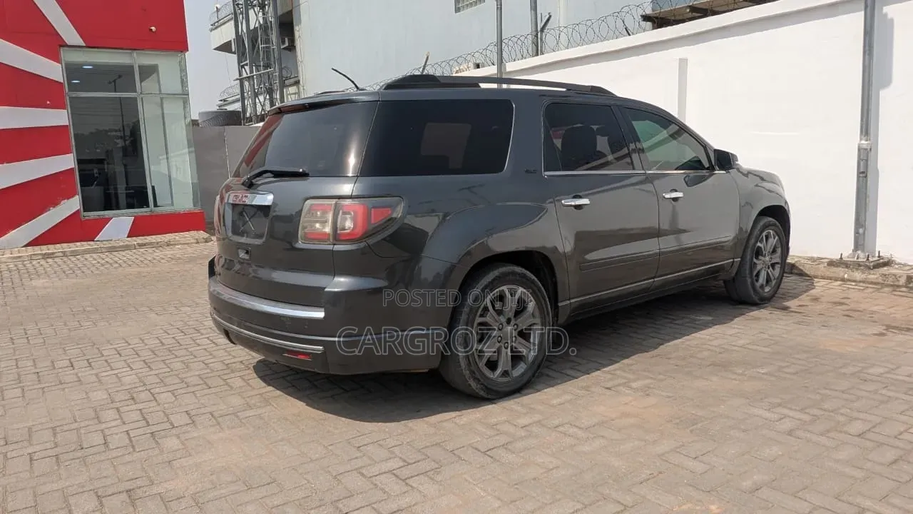 GMC Acadia 2015 Gray
