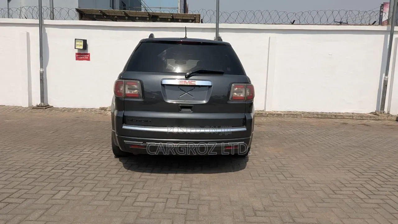 GMC Acadia 2015 Gray