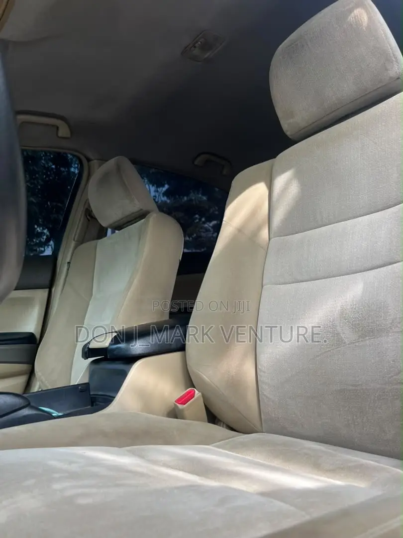 Honda Accord 2010 White