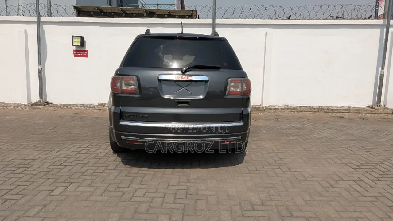 GMC Acadia 2015 Gray