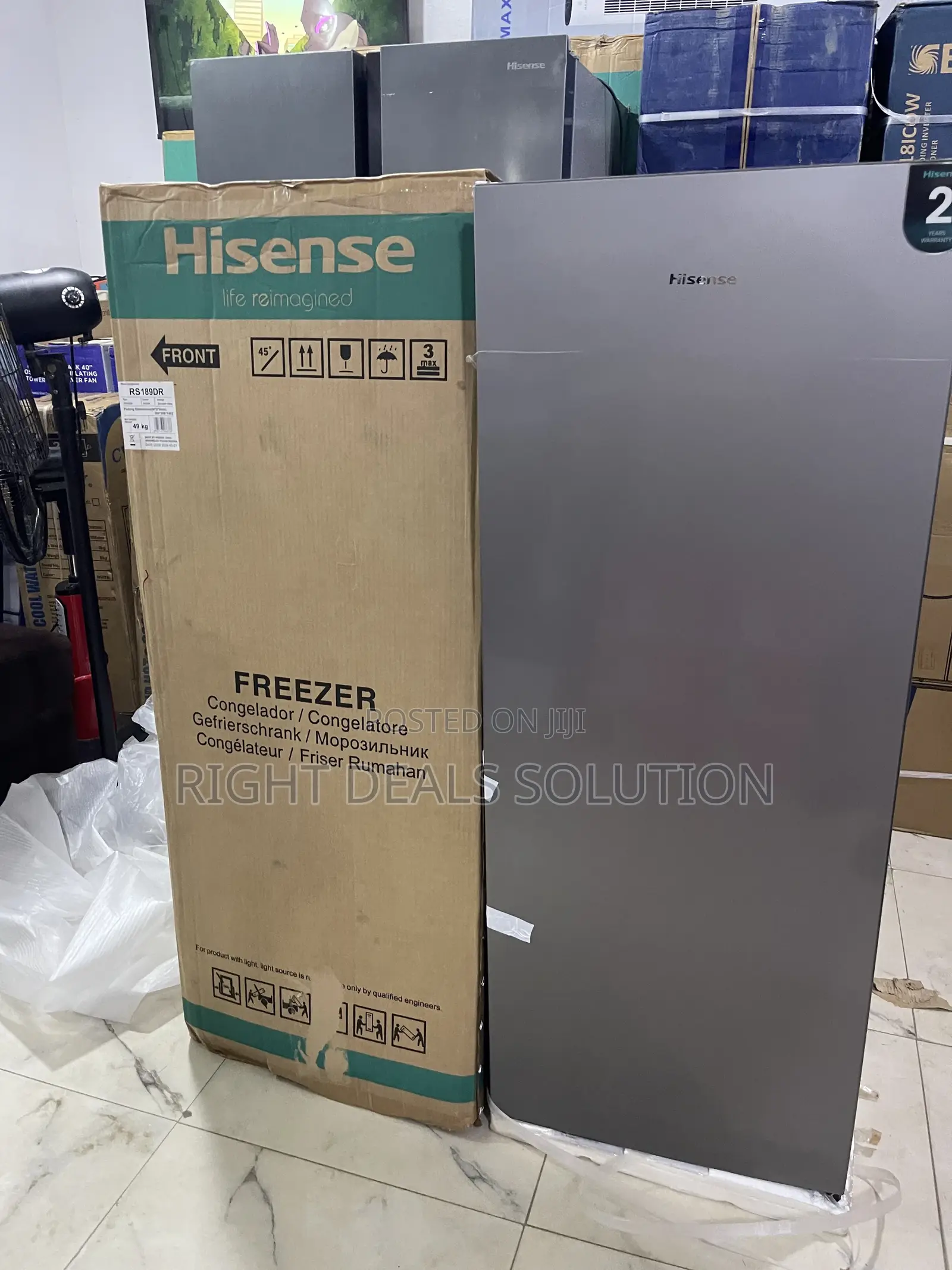 Hisense Rs189dr Refrigerator With Convenient Storage