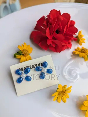 Handmade Jewery - 4 Petaled Studs