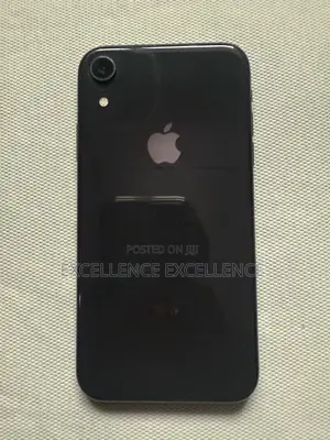 Apple iPhone XR 64 GB Black