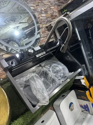 Executive Piano Sink With Complete Accessories