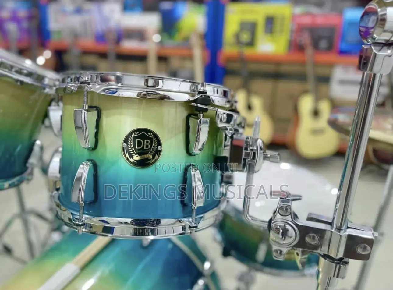 Drummer Boss Drumset