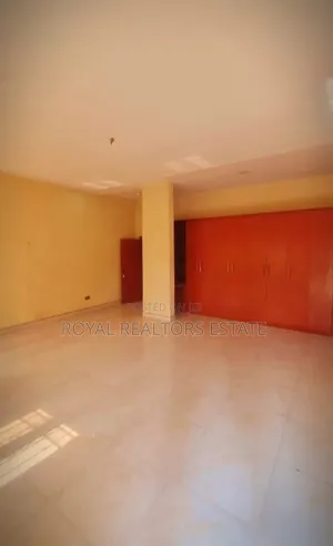 4bdrm Townhouse / Terrace in Maitama for rent
