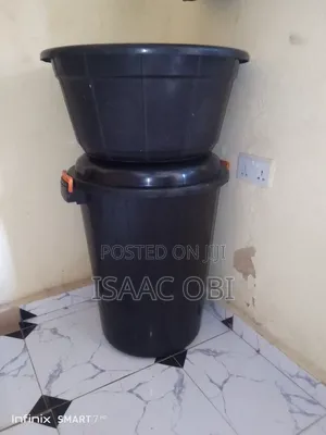 Black 80 Liter Water Gallon With Two Set of Clothes Hangers, and Bowl