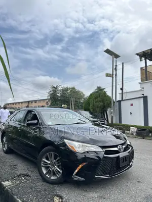 Toyota Camry SE 4dr Sedan (2.5L 4cyl 6A) 2017 Black