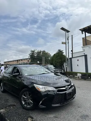 Toyota Camry SE 4dr Sedan (2.5L 4cyl 6A) 2017 Black