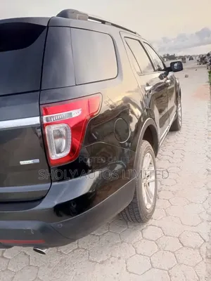 Ford Explorer 2013 Black