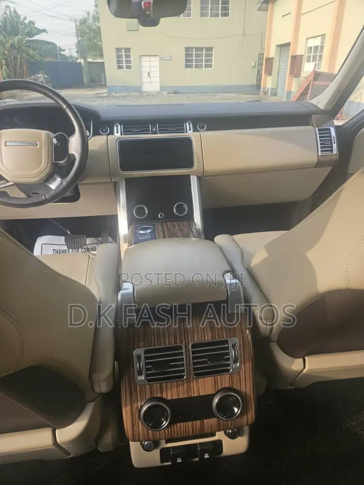 Land Rover Range Rover Vogue 2018 Blue