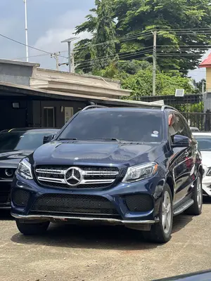 Mercedes-Benz GLE-Class GLE 350 2016 Blue